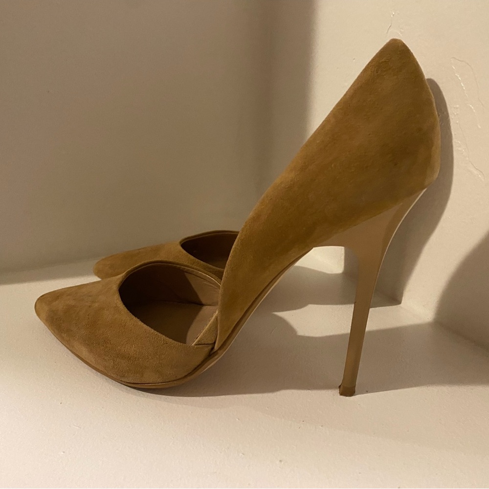 Great Classic Heels